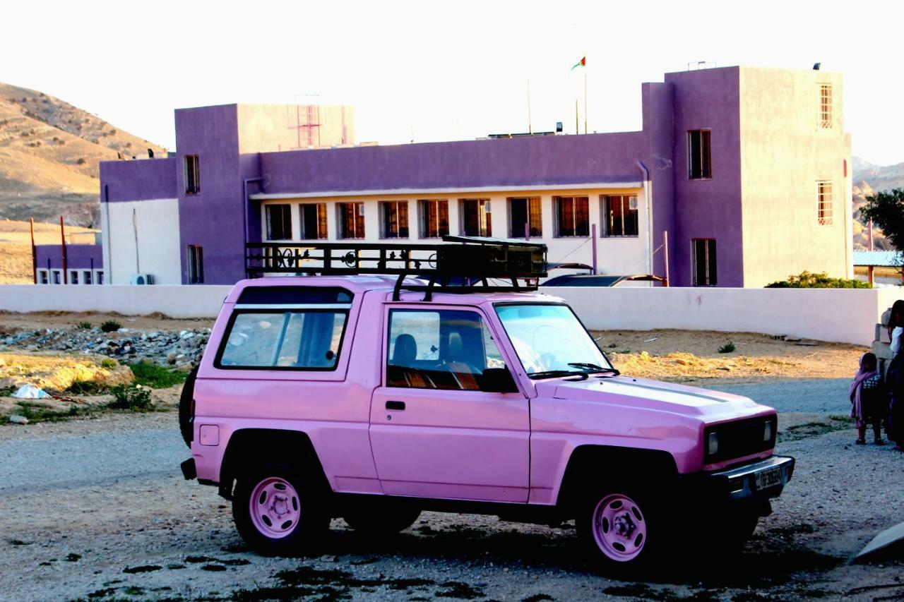Bedouin Pink Ecohouse Bed & Breakfast Wadi Musa Ngoại thất bức ảnh