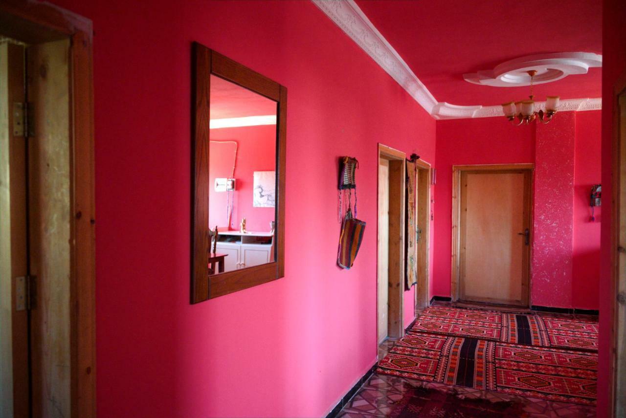 Bedouin Pink Ecohouse Bed & Breakfast Wadi Musa Ngoại thất bức ảnh