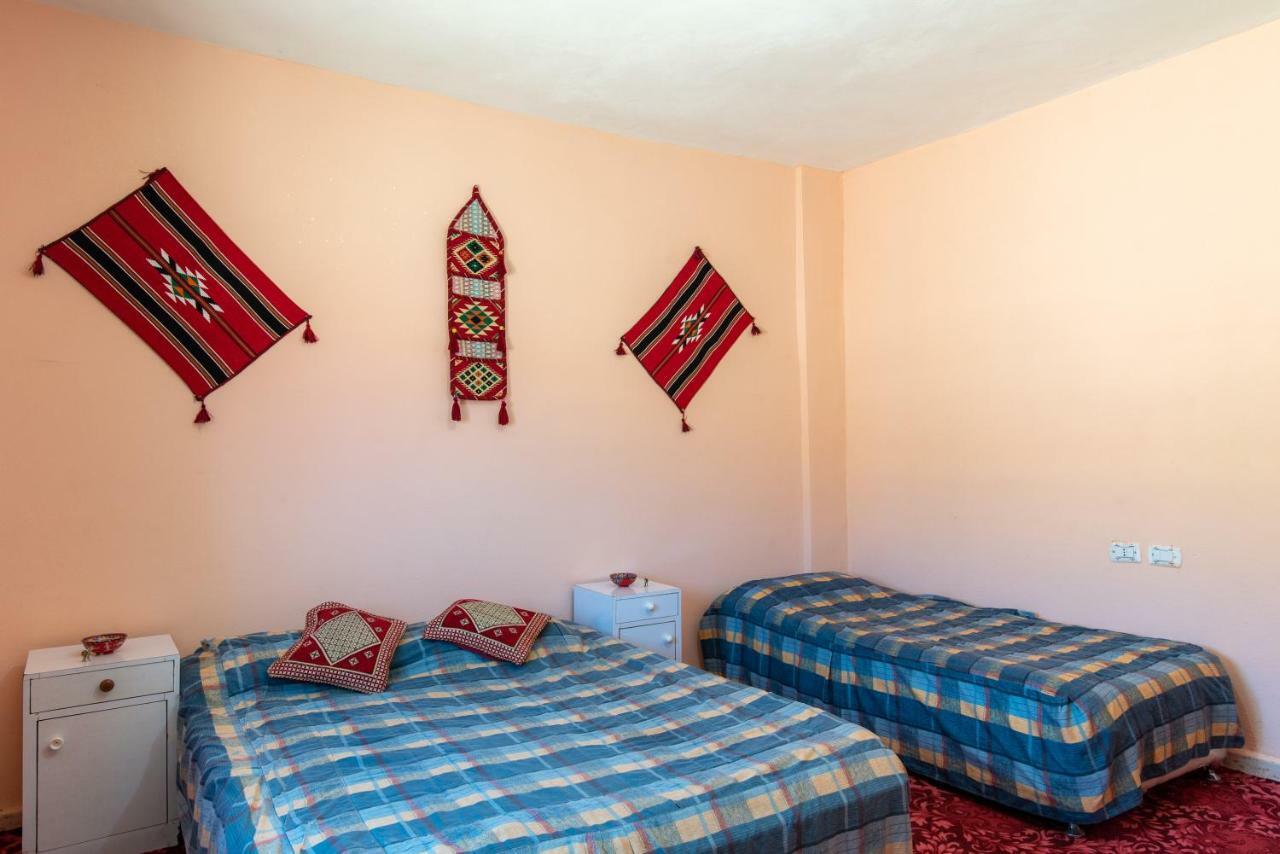 Bedouin Pink Ecohouse Bed & Breakfast Wadi Musa Ngoại thất bức ảnh