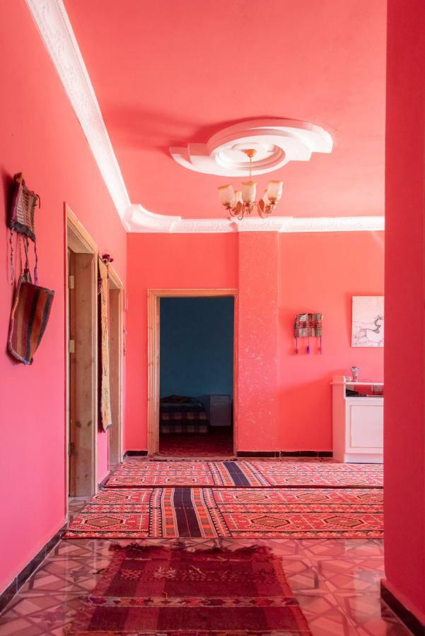 Bedouin Pink Ecohouse Bed & Breakfast Wadi Musa Ngoại thất bức ảnh
